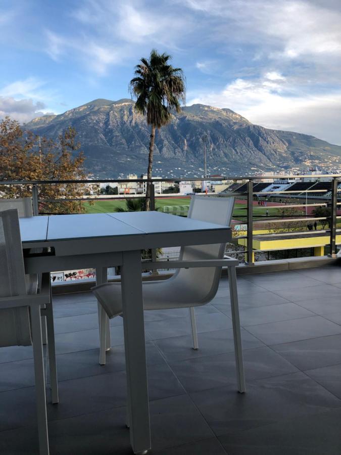 Elion Luxury Apartments Kalamata Bagian luar foto