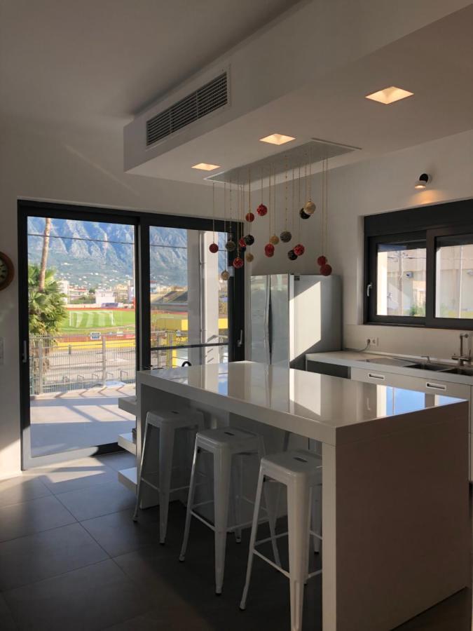Elion Luxury Apartments Kalamata Bagian luar foto