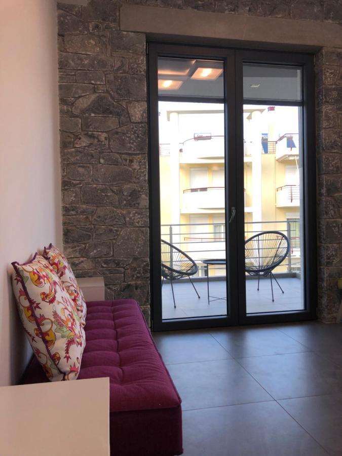 Elion Luxury Apartments Kalamata Bagian luar foto