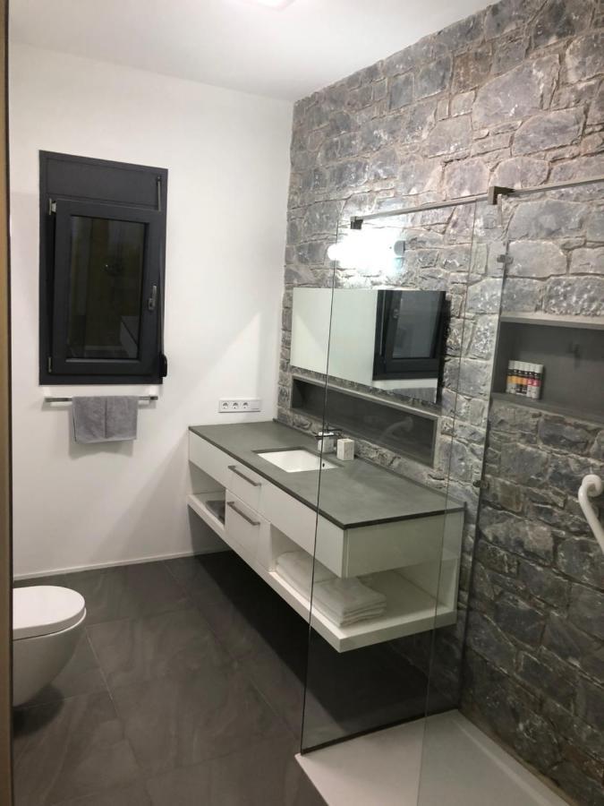 Elion Luxury Apartments Kalamata Bagian luar foto